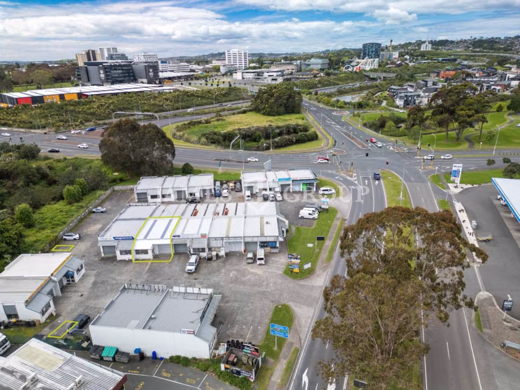 Refurbished 91m2 Wiri Unit