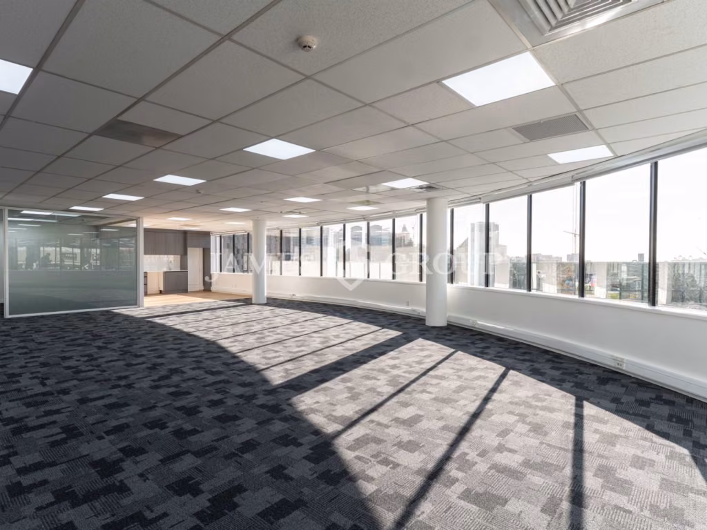 Modern Grafton Office With Flexible Sizing
