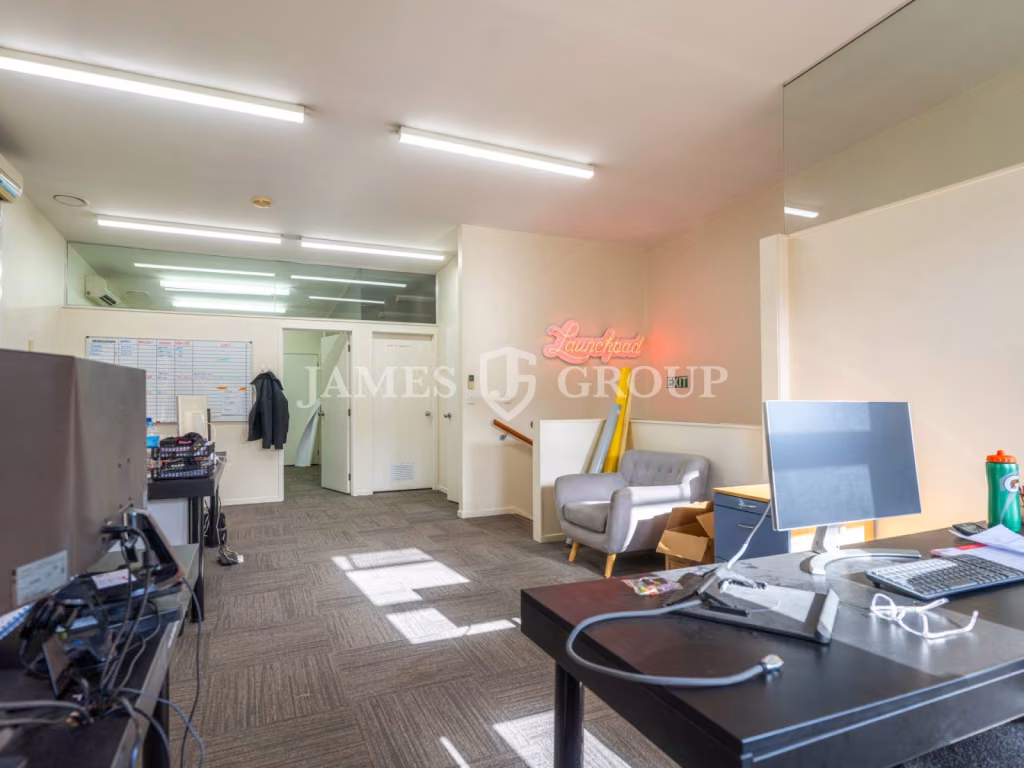 Vacant Possession |tilt-slab Airport Industrial