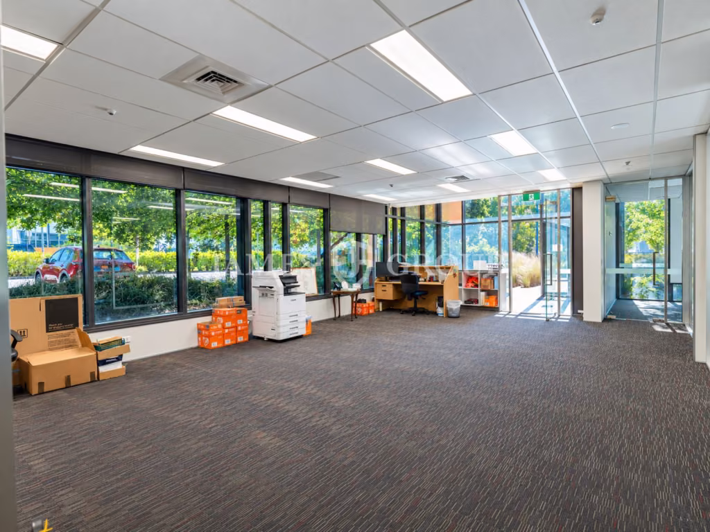 Up To 2,300m² | Pure Warehouse Opportunity