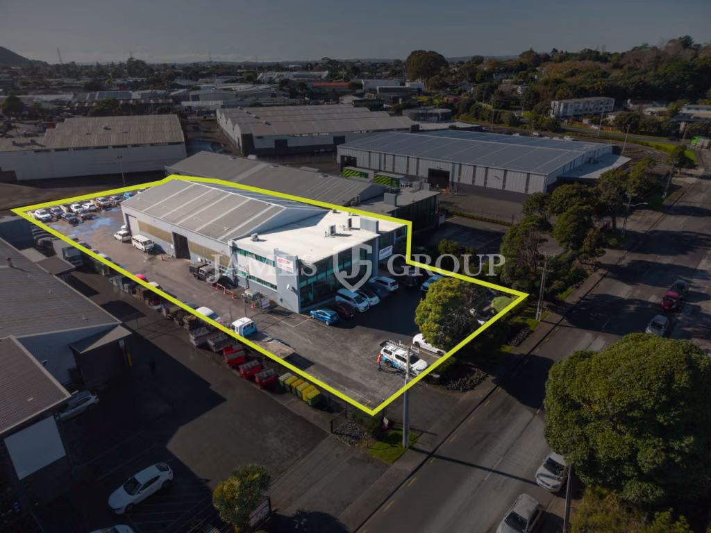 819m² Warehouse | Secure Yard + Canopy
