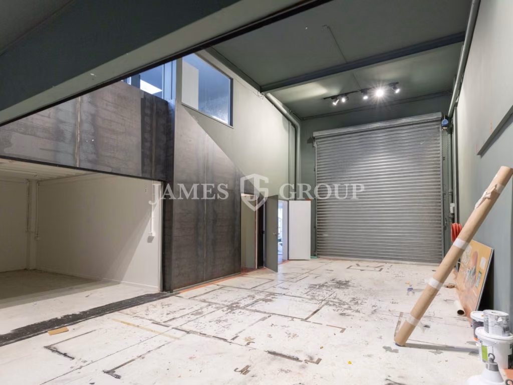 City Fringe Office + Industrial Combo