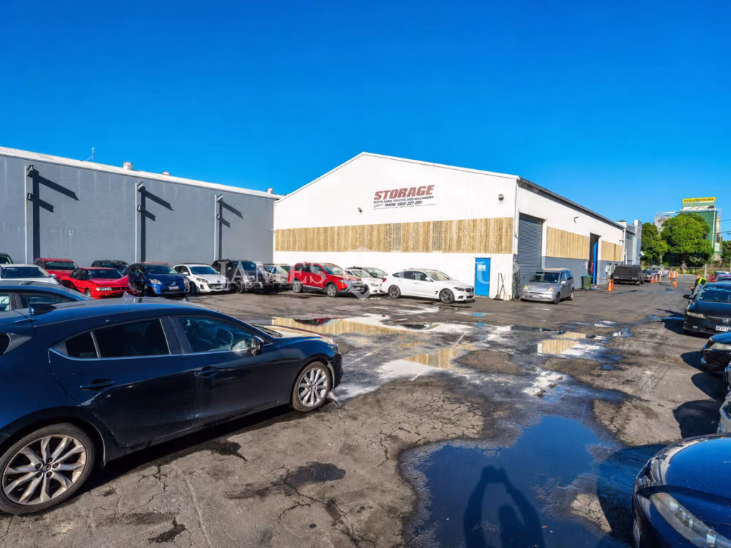 819m² Warehouse | Secure Yard + Canopy