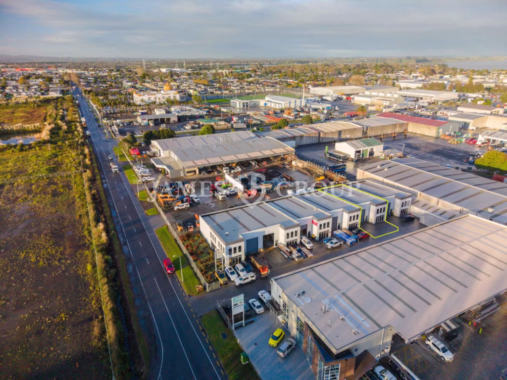 271m² Industrial Unit In Takanini