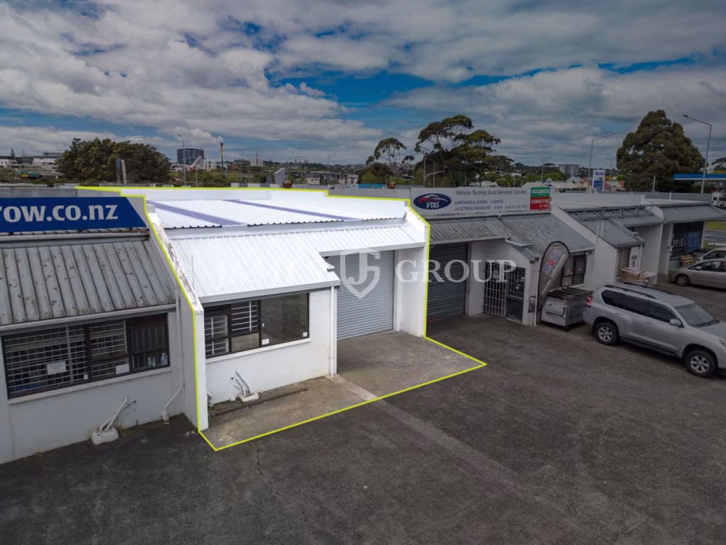 Refurbished 91m2 Wiri Unit