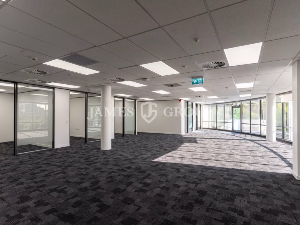 Grafton Office With Ample Rooms