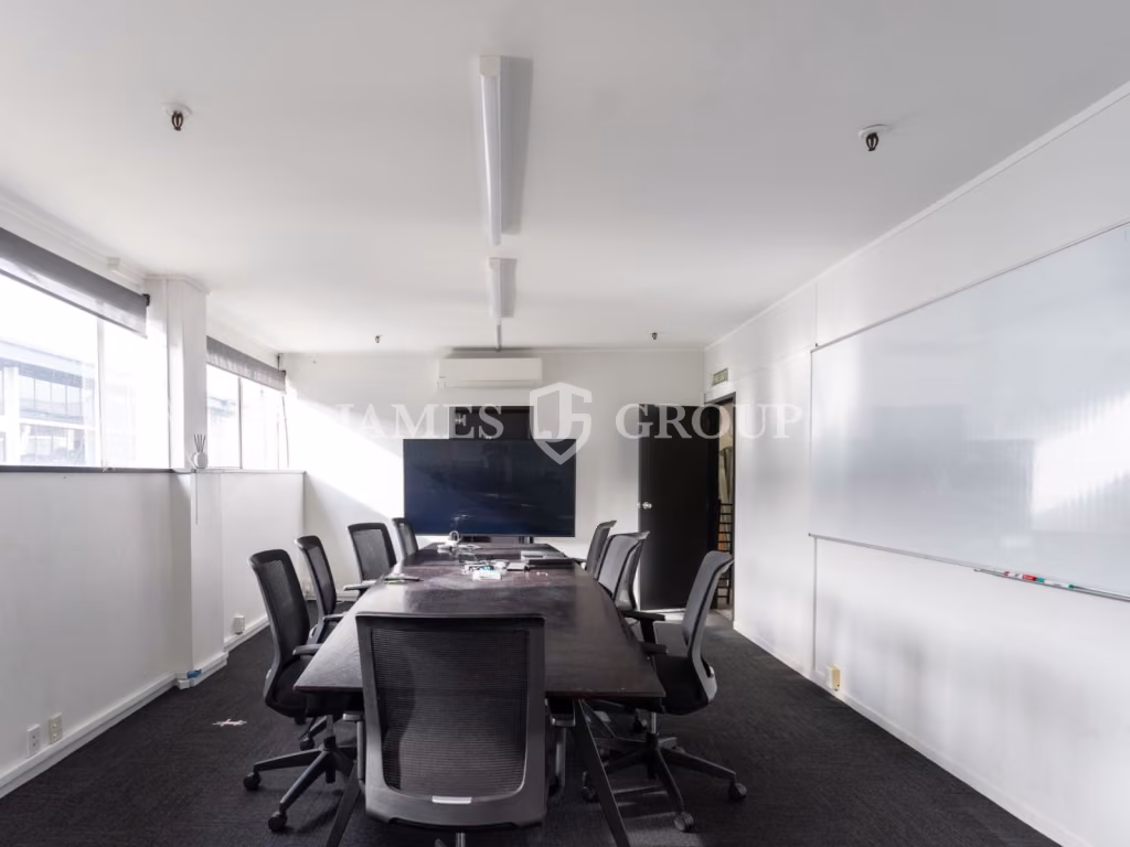 1,122m² Warehouse & Yard | Patiki Road