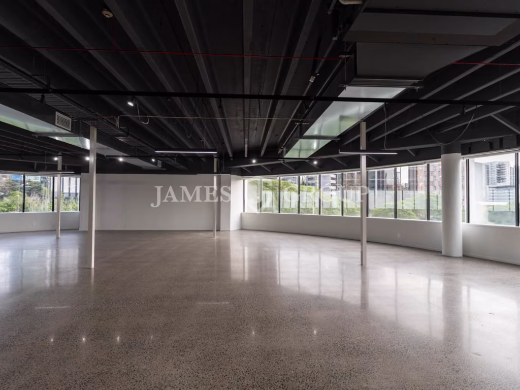 Modern Grafton Office With Flexible Fit-out