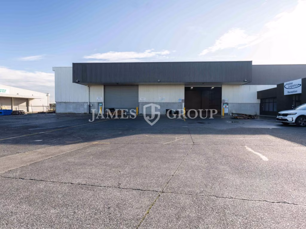 Rare Airport Precinct Opportunity – Available Now
