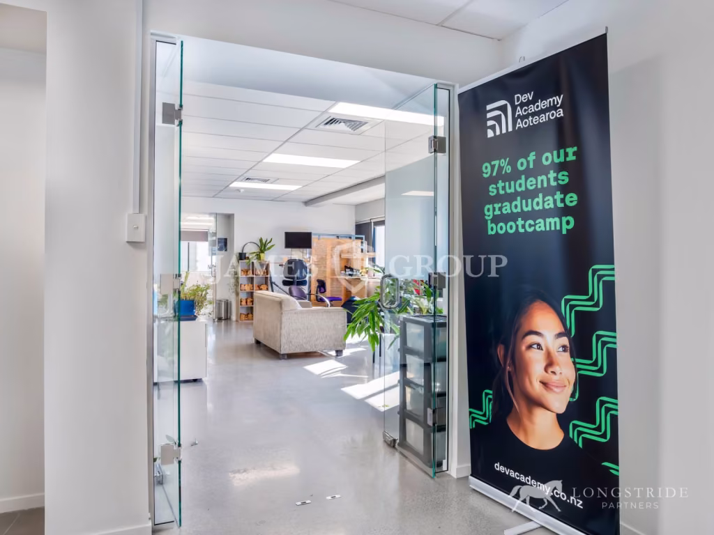 Premium Newmarket Office With Shared Amenities