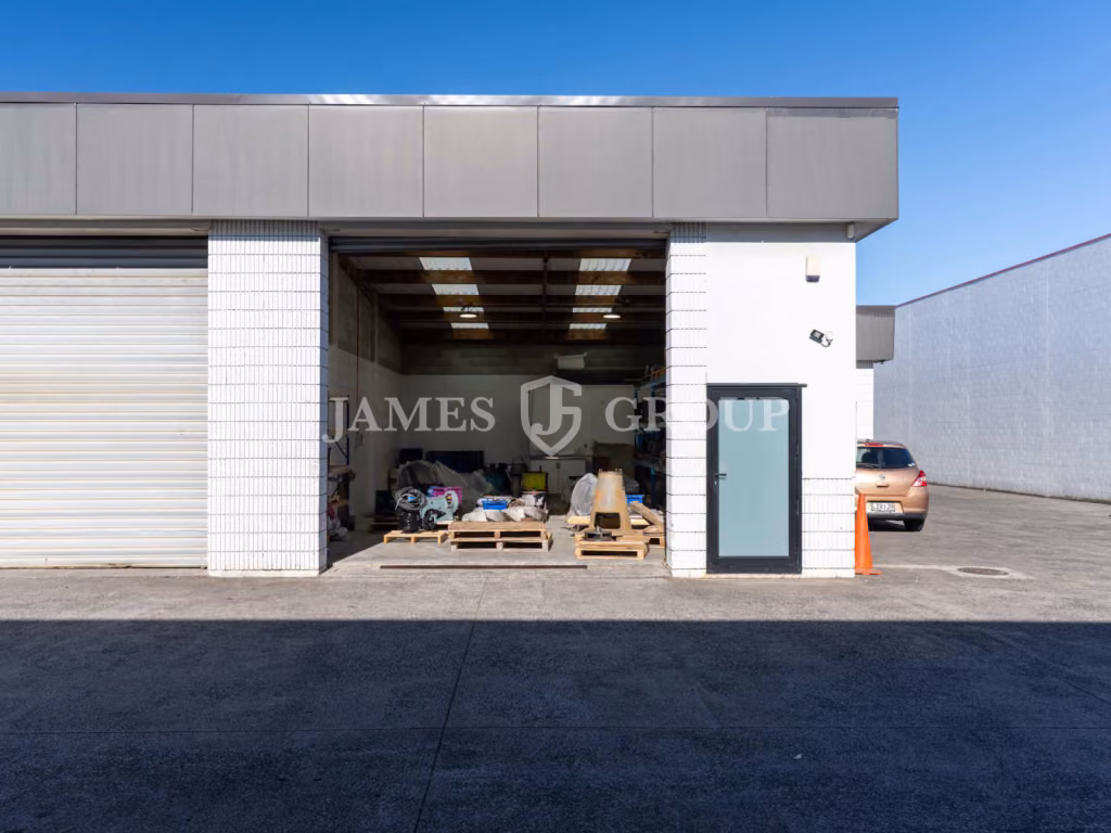 Affordable Wiri Warehouse Available Now