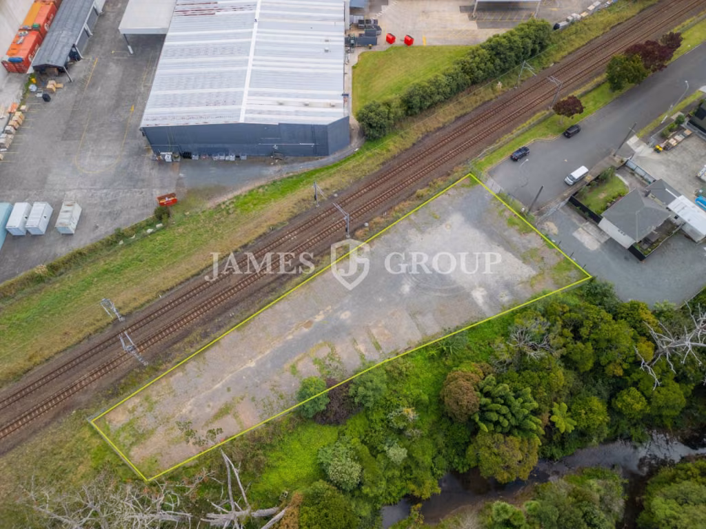 Cost-effective 2,000m² Secure Yard