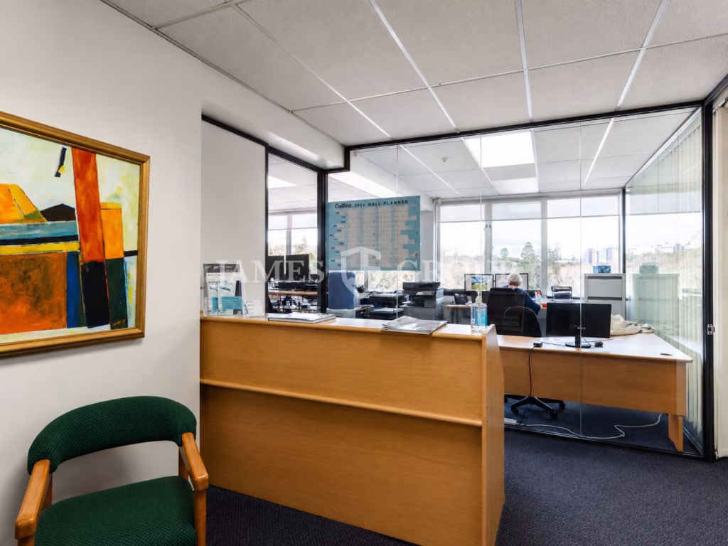 Full Floor Office In Parnell