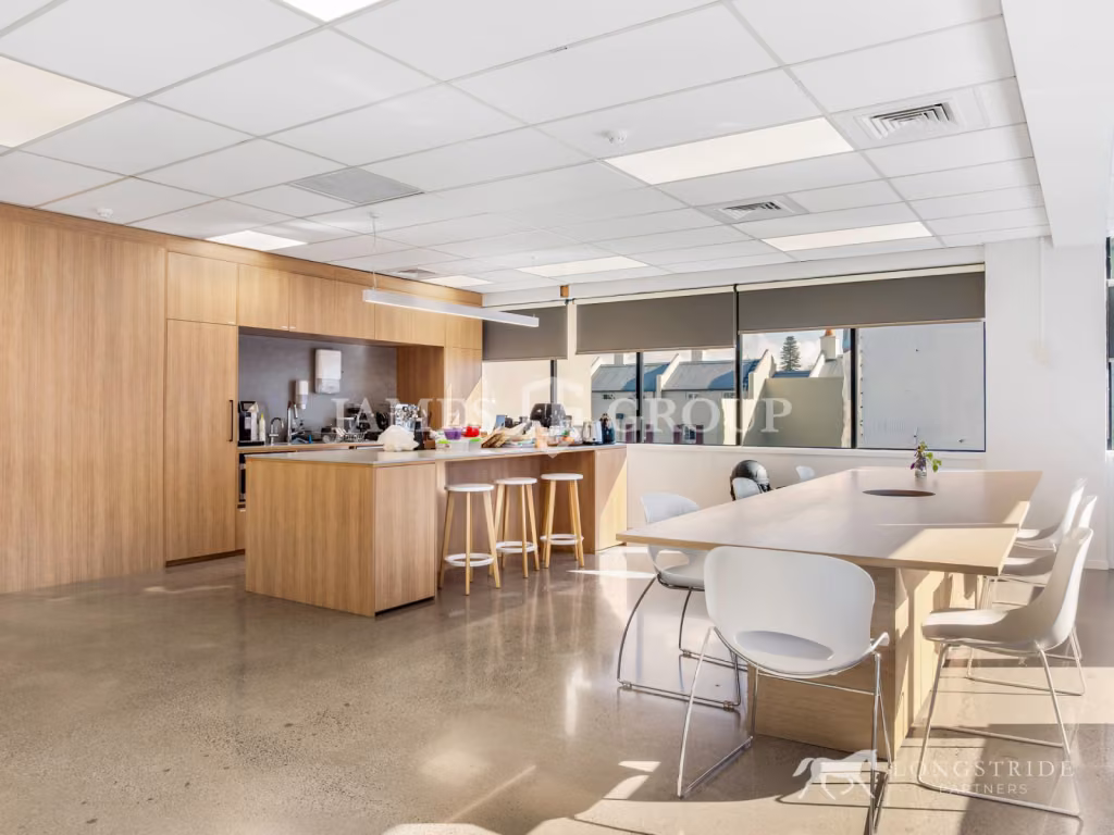 Premium Newmarket Office With Shared Amenities