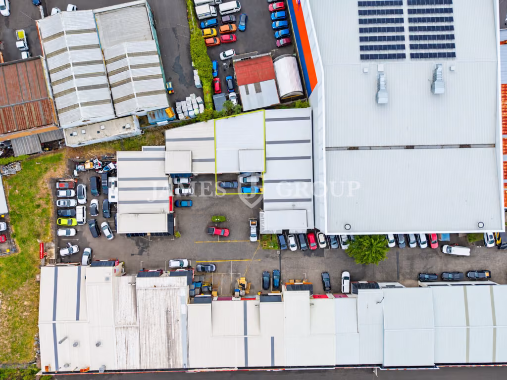 Immaculate Industrial Unit | 180m²