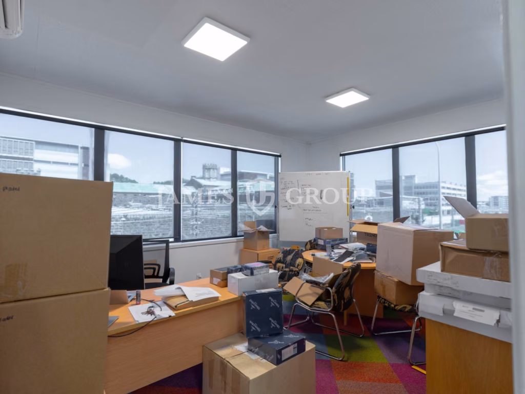 Rare City Fringe Showroom Opportunity