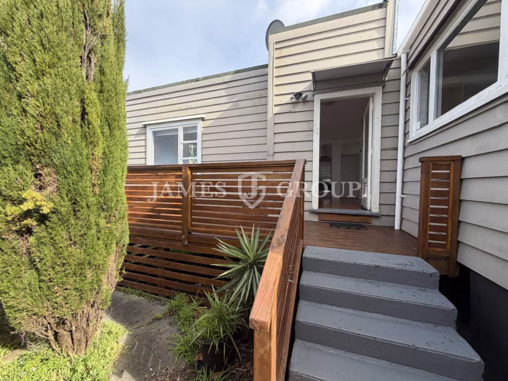 Affordable Character Villa / Live Work