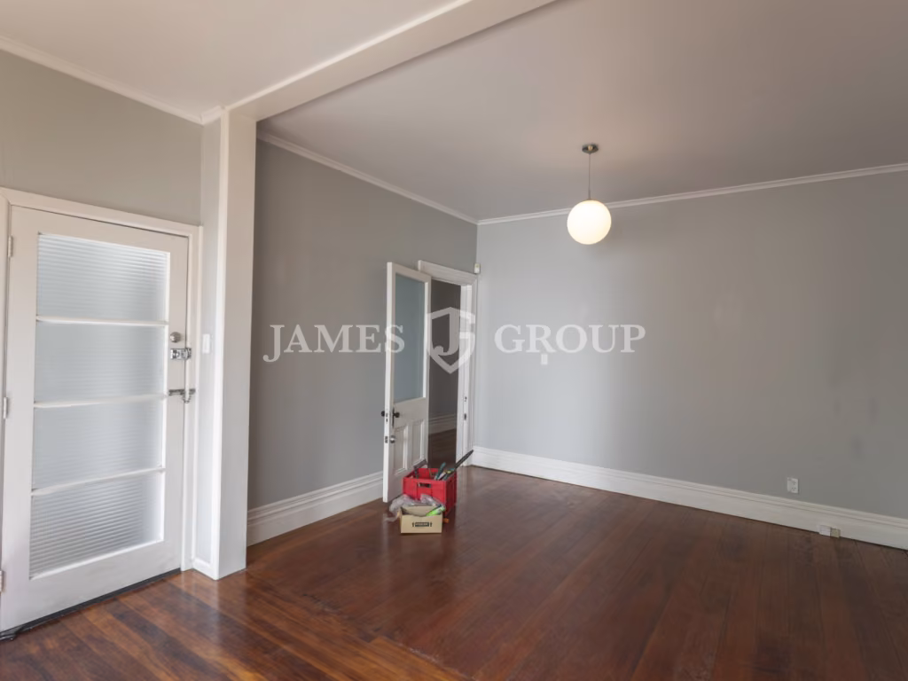 Rare Character Villa On Jervois Road