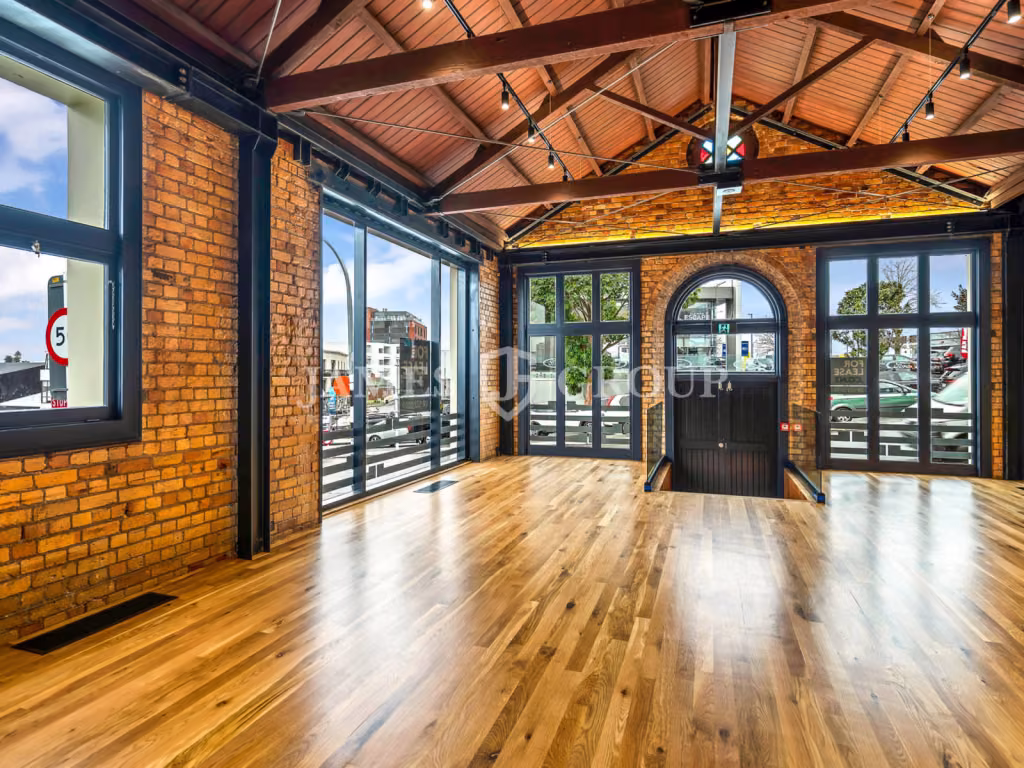 Move-in Ready Character Tenancy