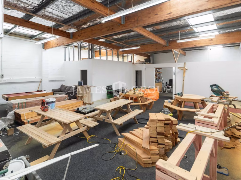 Versatile Henderson Unit | 237m²