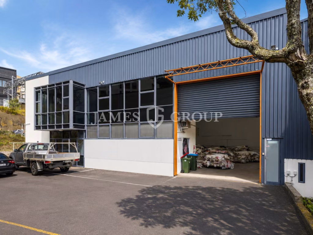 Versatile Eden Terrace Industrial Space