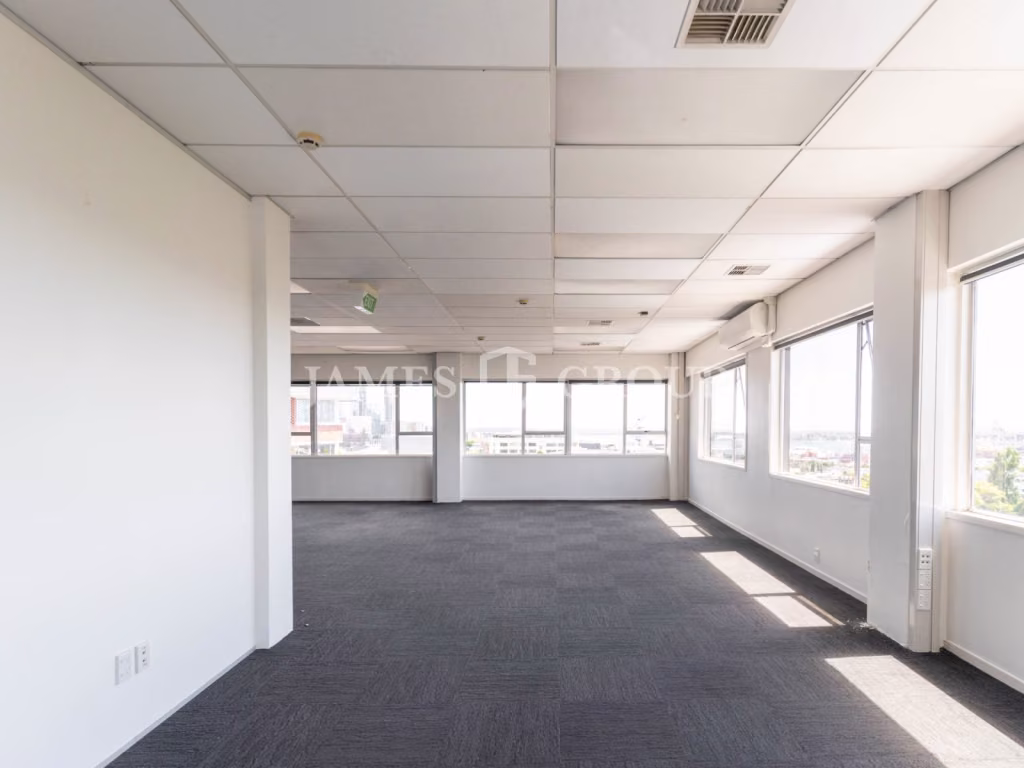 Bright Top Floor Parnell Office With Harbour Views