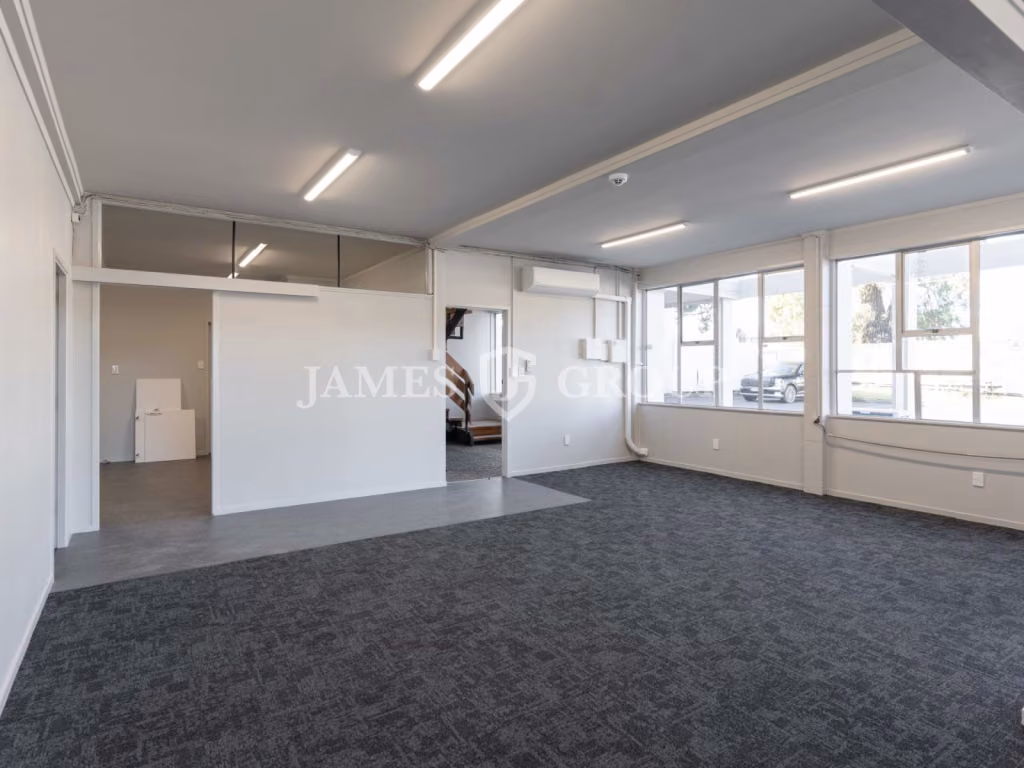 High Stud Rosebank Industrial | 1,133m²