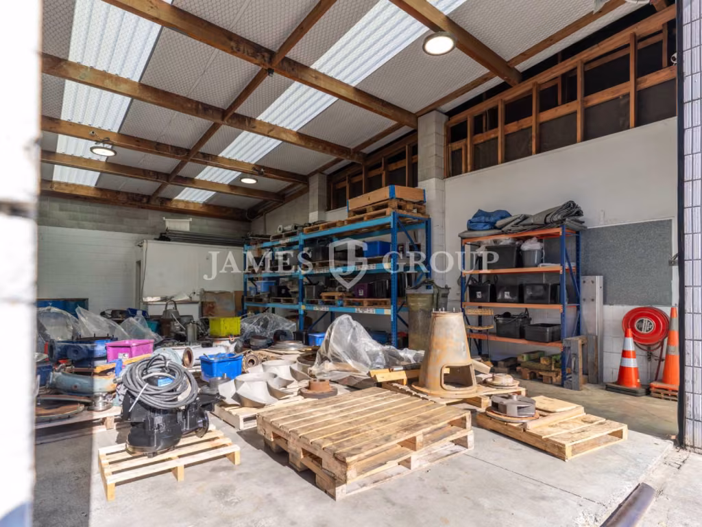 Affordable Wiri Warehouse Available Now