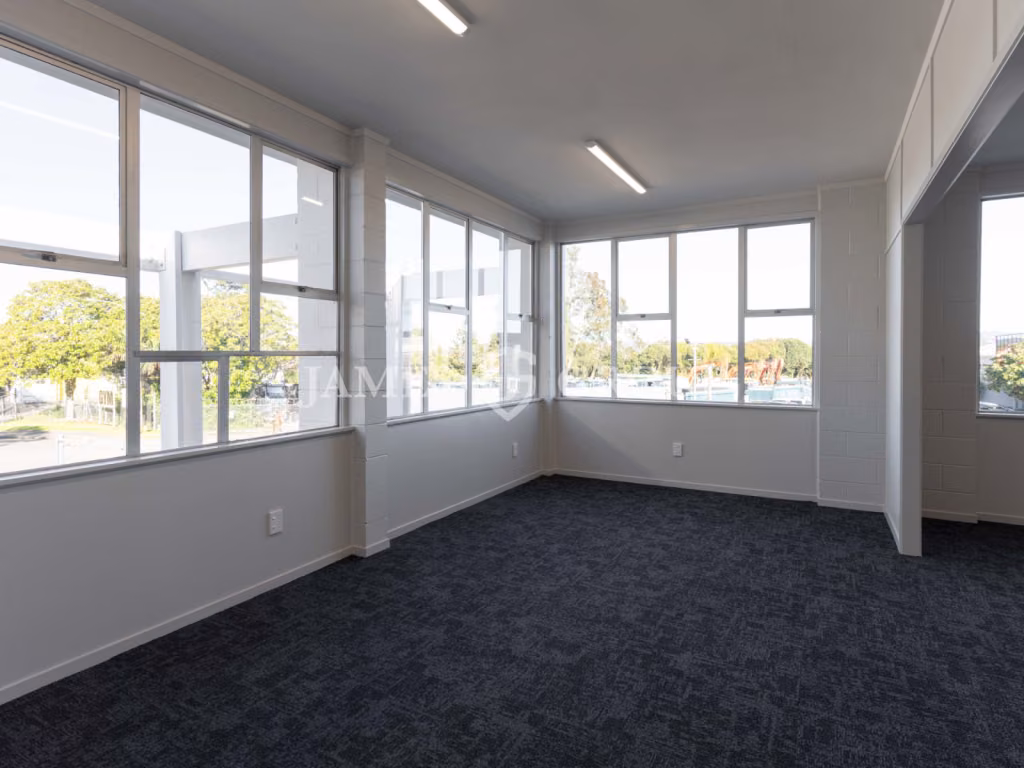 High Stud Rosebank Industrial | 1,133m²
