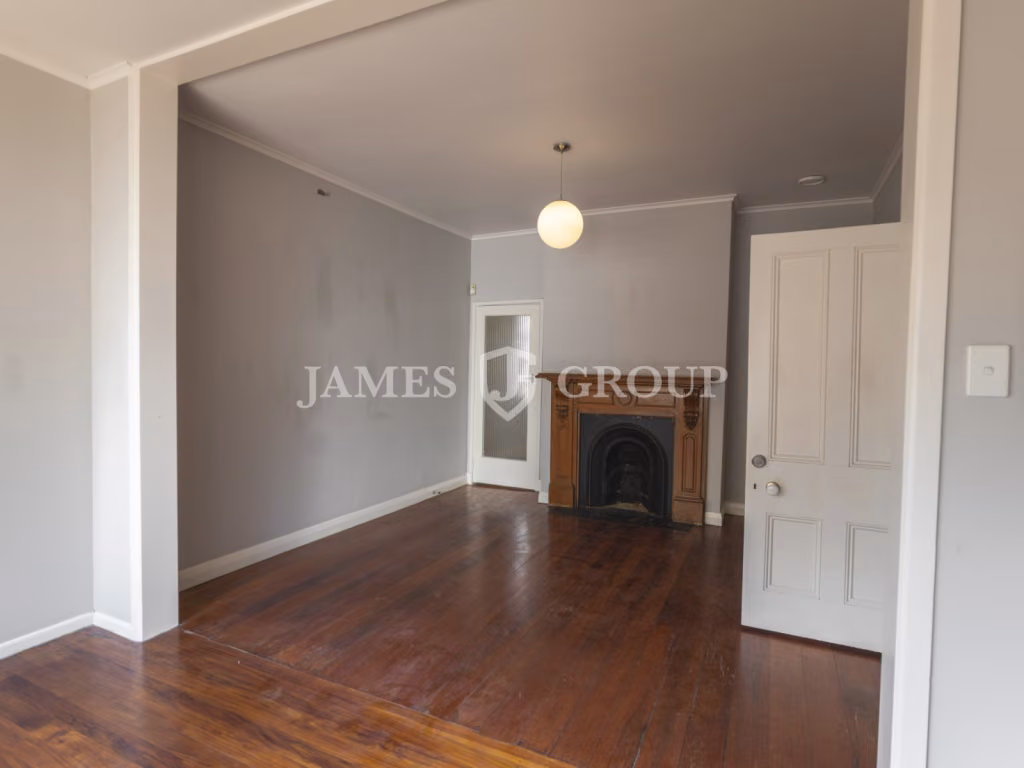 Rare Character Villa On Jervois Road