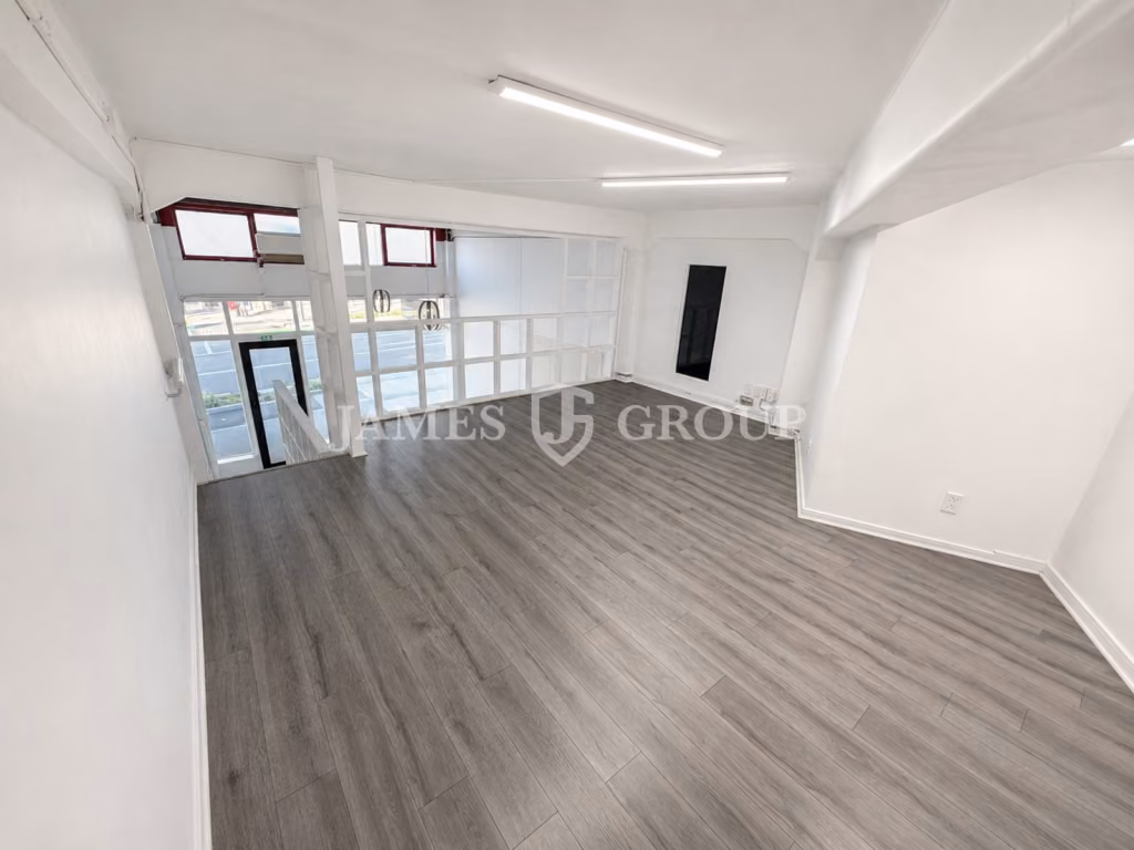 Prime Hospitality Space In Prime K Road Location