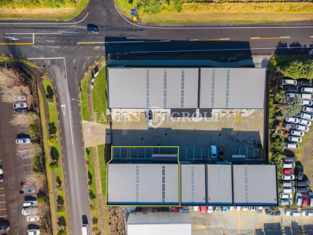 Modern Industrial Unit In Prime Mangere Location