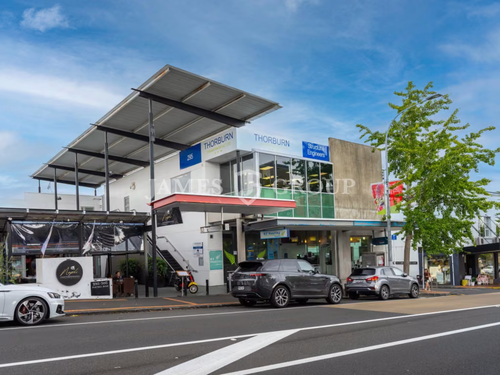 Bright Parnell Office With Views