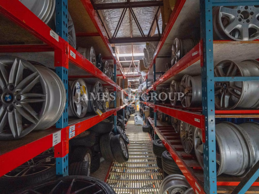 Unbeatable Location, Secure Yard, Landlord Fitout!