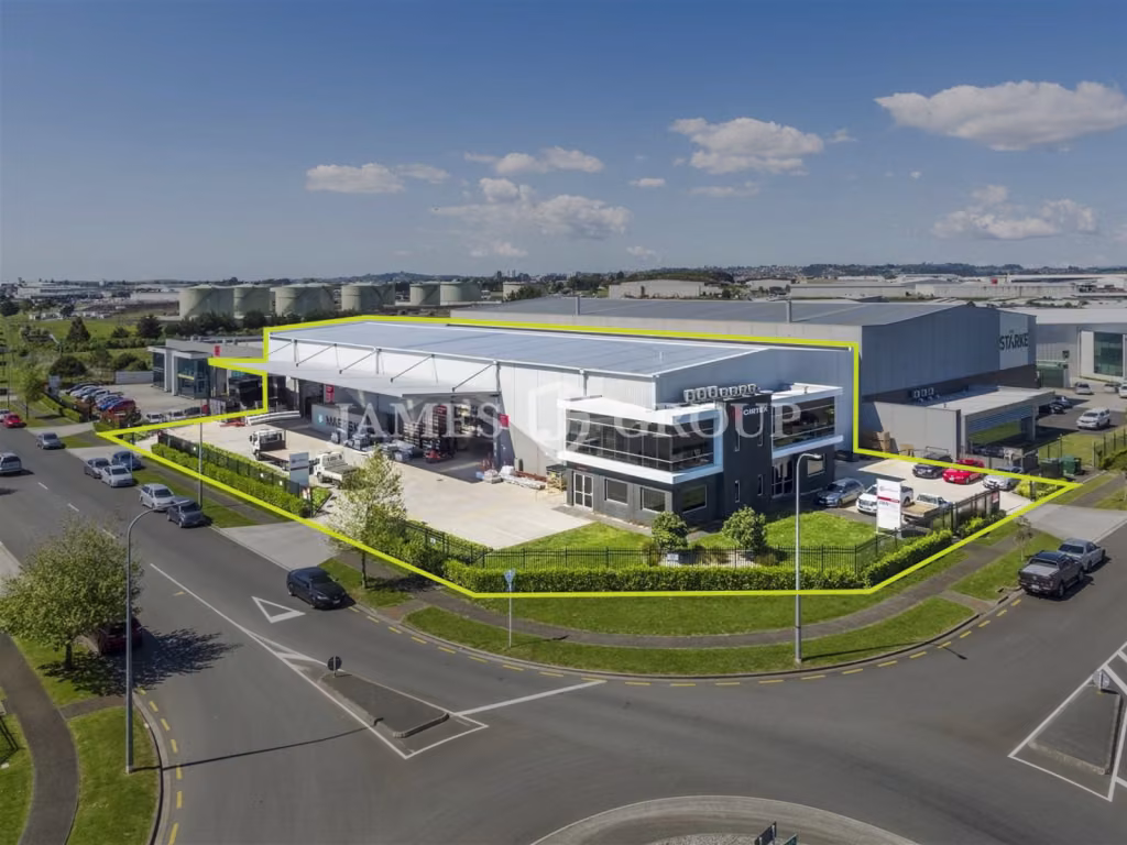 2,200m² Stonehill Business Park Facility