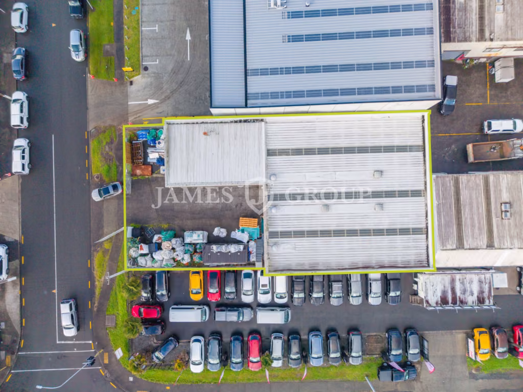Visible From Cavendish Drive | Container Friendly