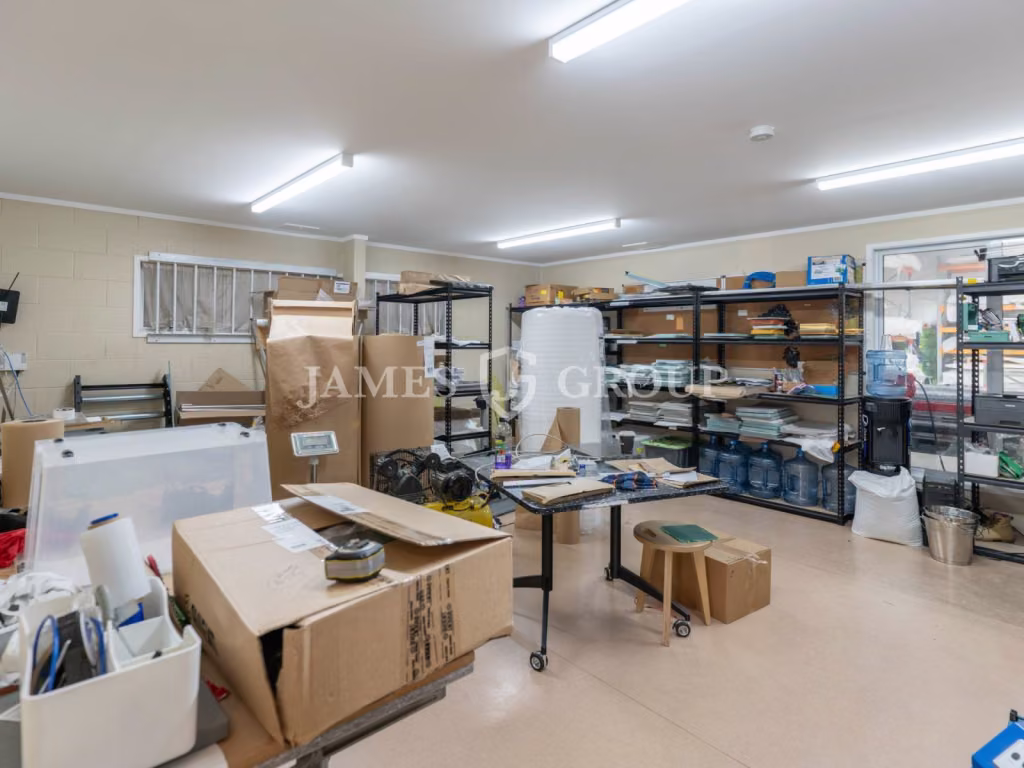 Visible From Cavendish Drive | Container Friendly