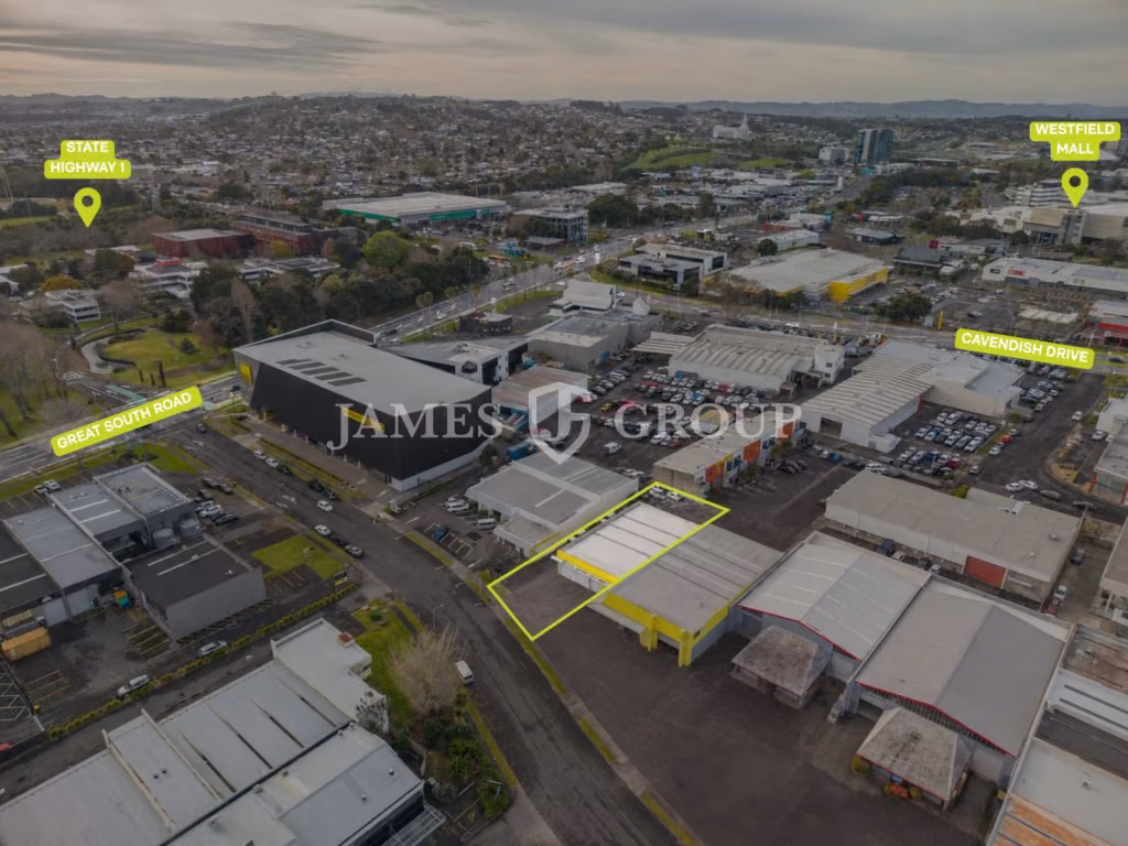 Unbeatable Location, Secure Yard, Landlord Fitout!