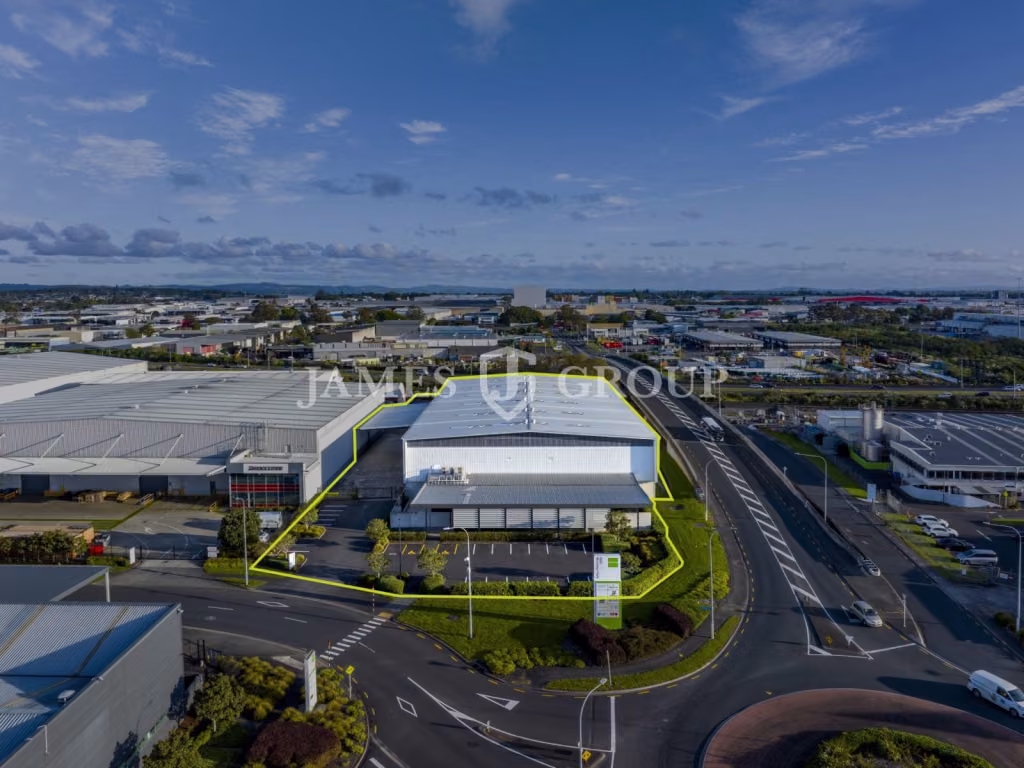 A-grade Industrial | 1,500sqm Yard | M20 Business