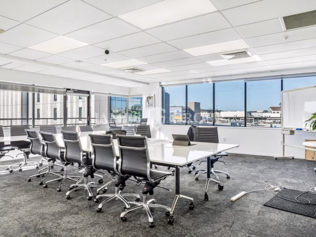 Upgraded Newmarket Office – Multiple Size Options