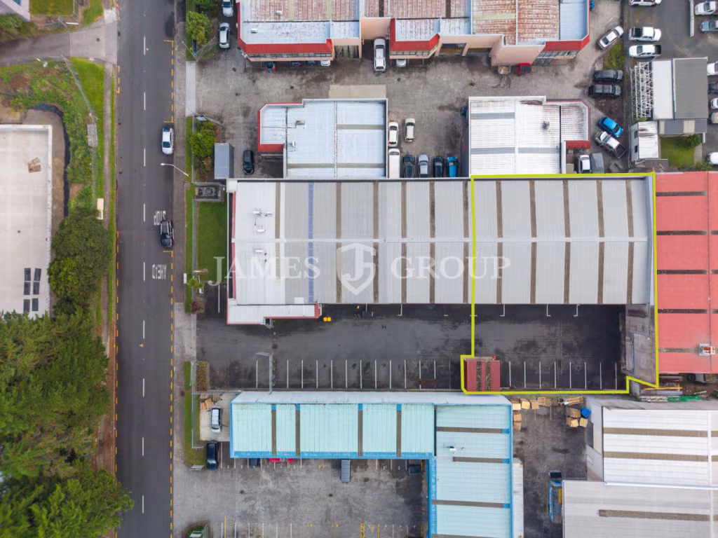 Rear Warehouse With Secure Yard