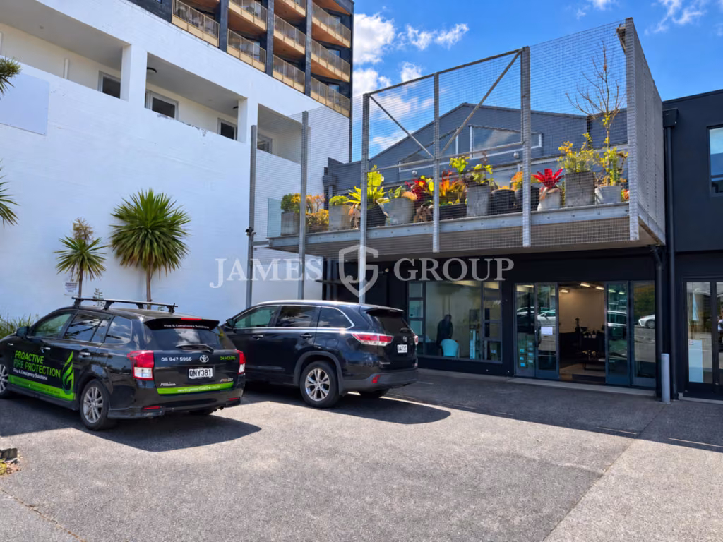 Premium Grey Lynn Office/showroom