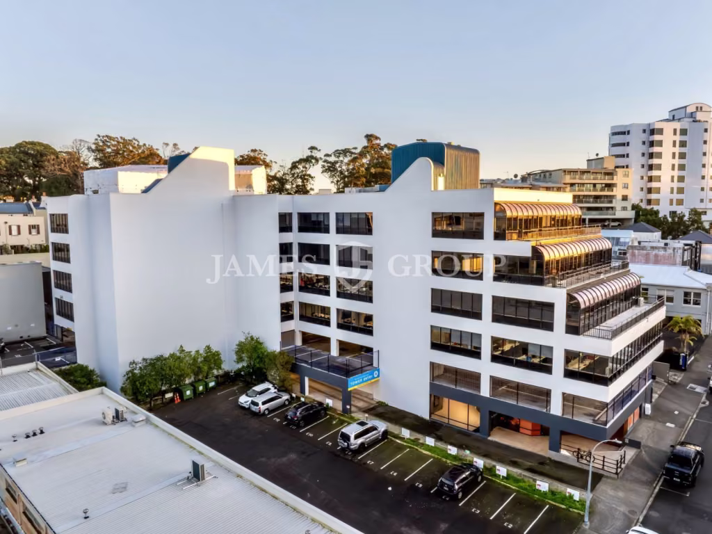 Upgraded Newmarket Office – Multiple Size Options