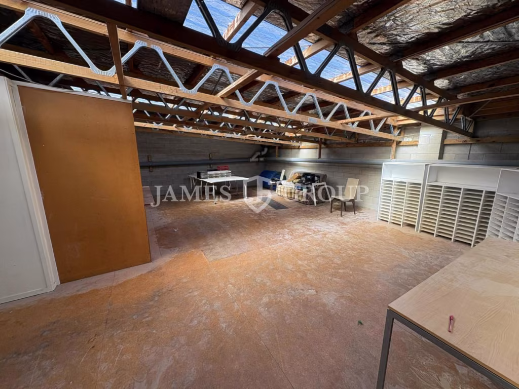 Quality Industrial In Prime Location | 320m²