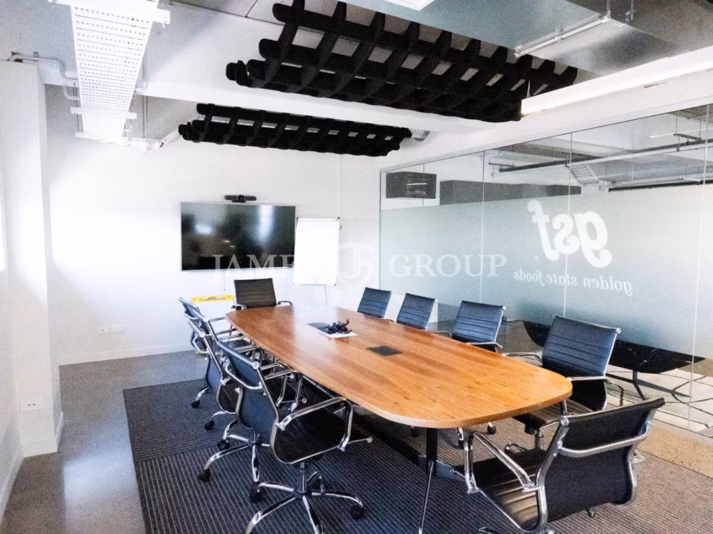 Light-filled Parnell Office With Flexible Space