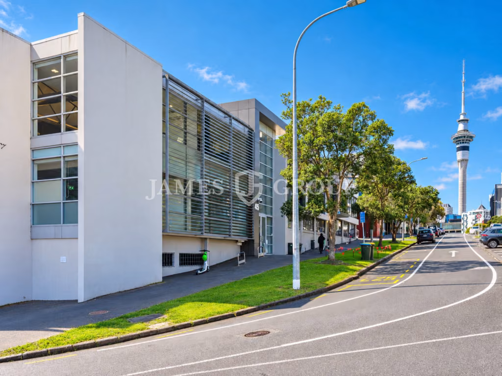 Bright City Fringe Office In Freemans Bay