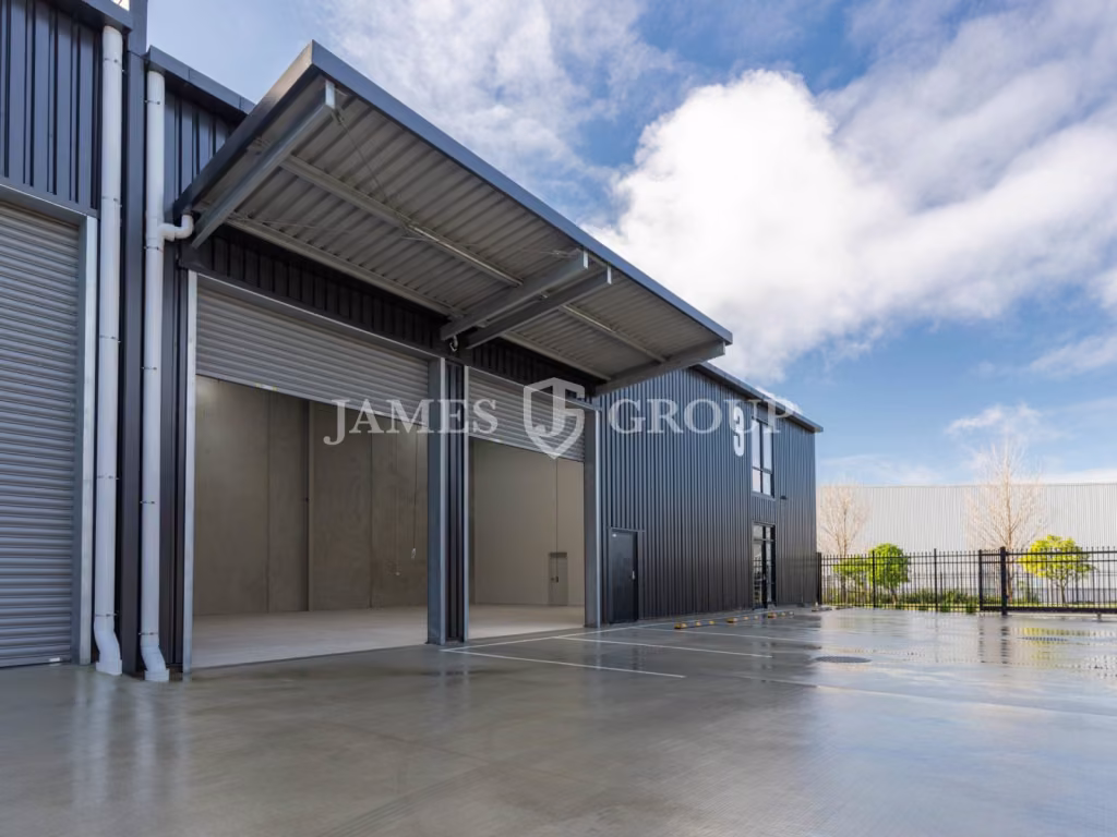 Modern Industrial Unit In Prime Mangere Location