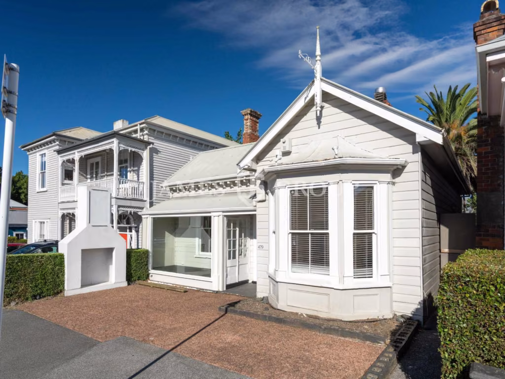 Standalone Parnell Character Villa