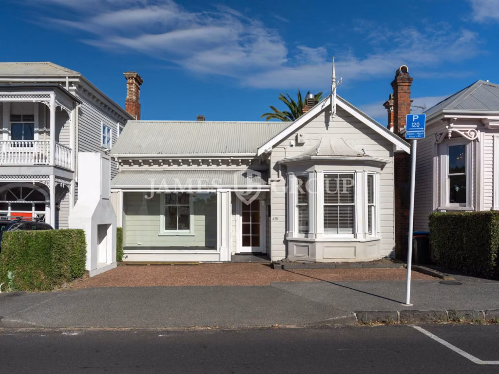 Standalone Parnell Character Villa