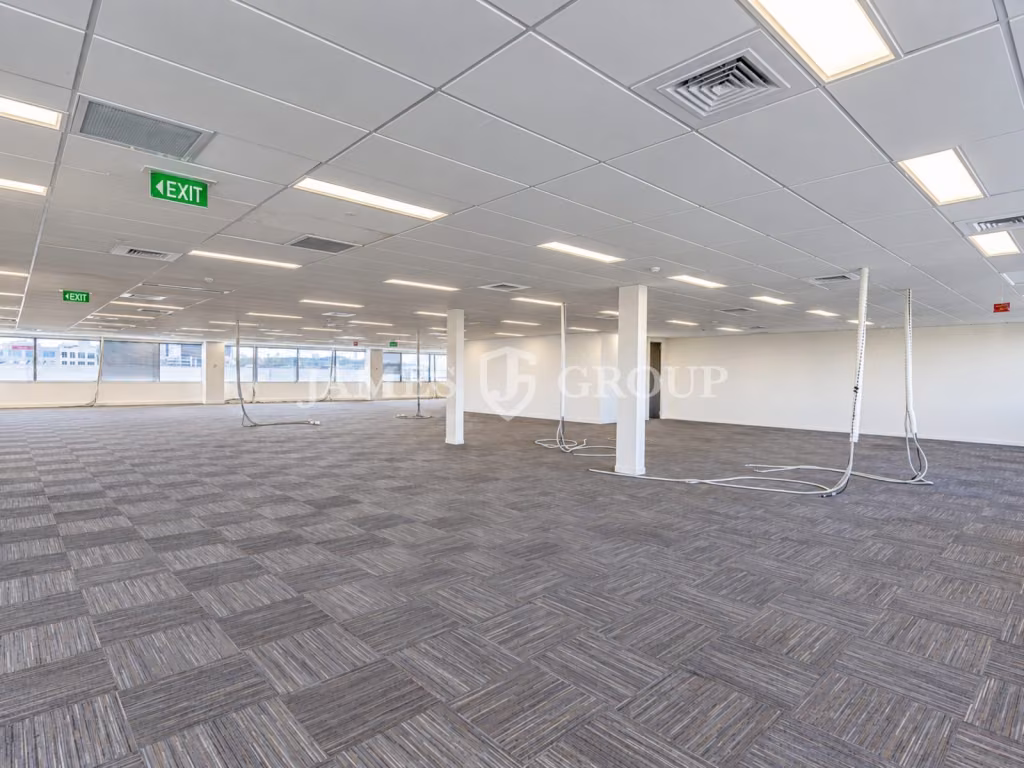 Well-presented Ellerslie Office With 15 Car Parks